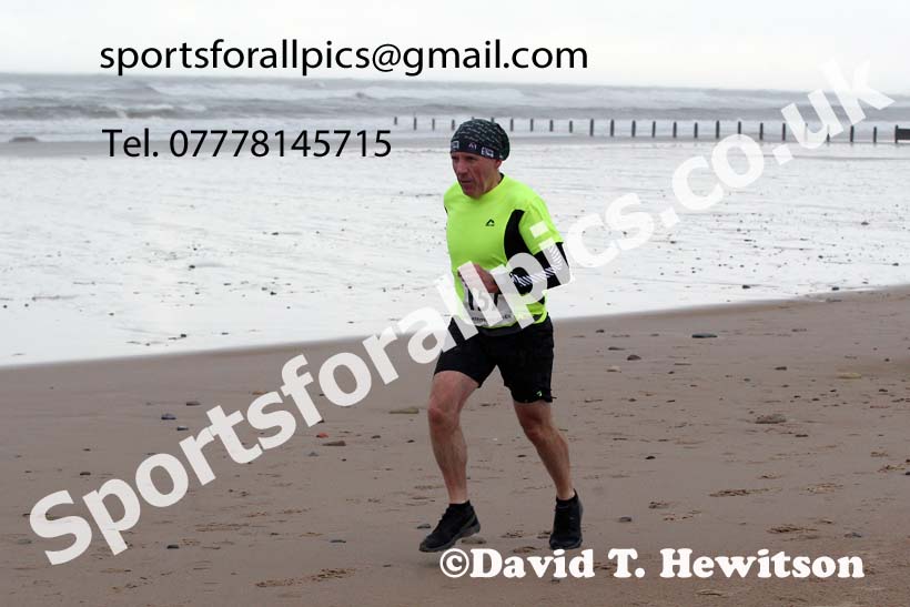 The 2021 Blyth Sands Race, December 5th. Photo: David T. Hewitson/Sports for All Pics